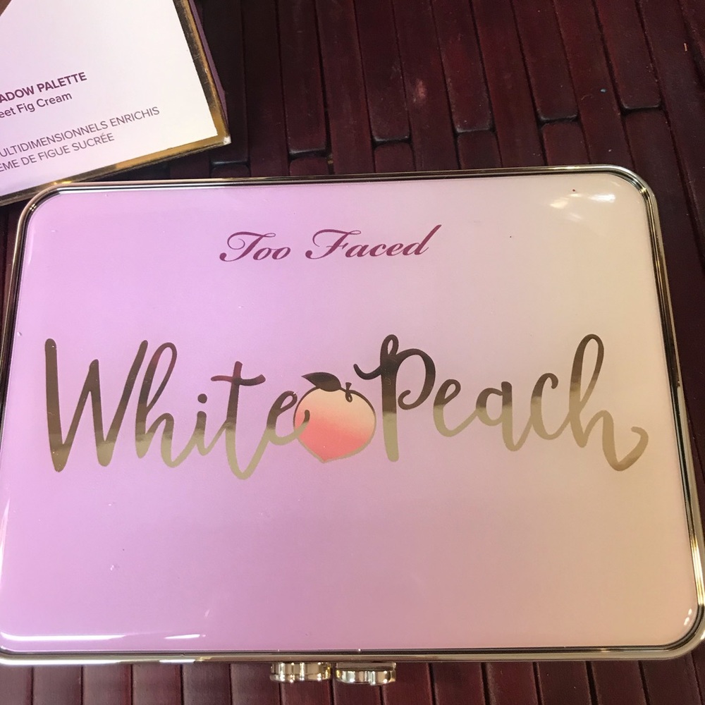 Too Faced White Peach Palette - Picture 3 of 8